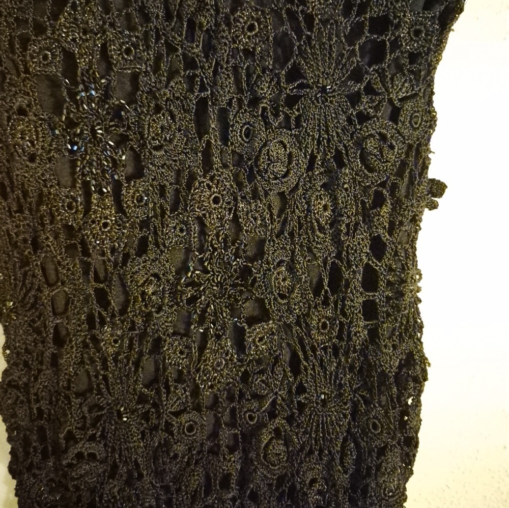 Vintage Black Crochet Lace V-Neck Asymetrical Women’s Dress - Picture 5 of 16